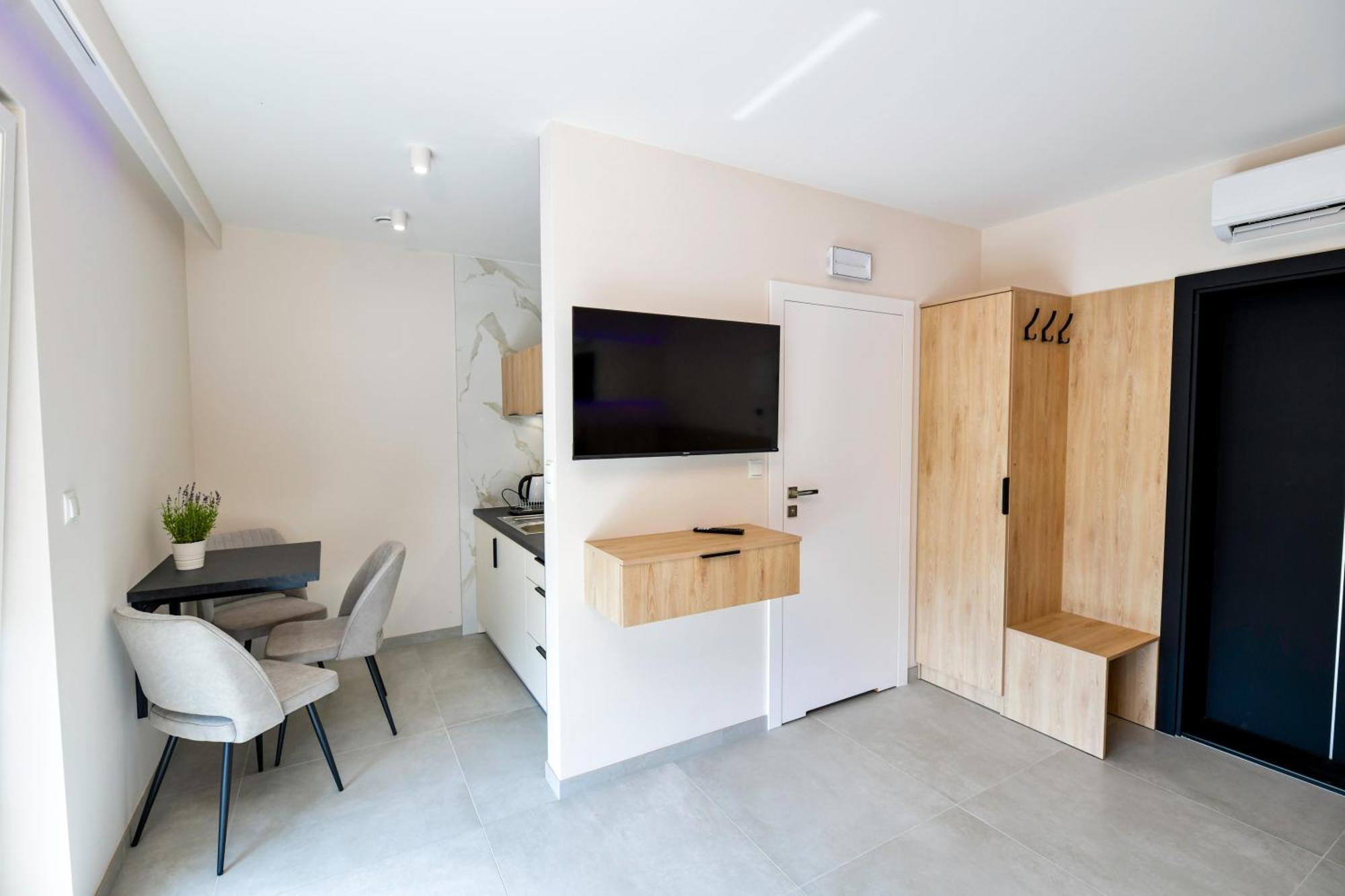 Sloneczne Wzgorze Zator Apartment Ngoại thất bức ảnh