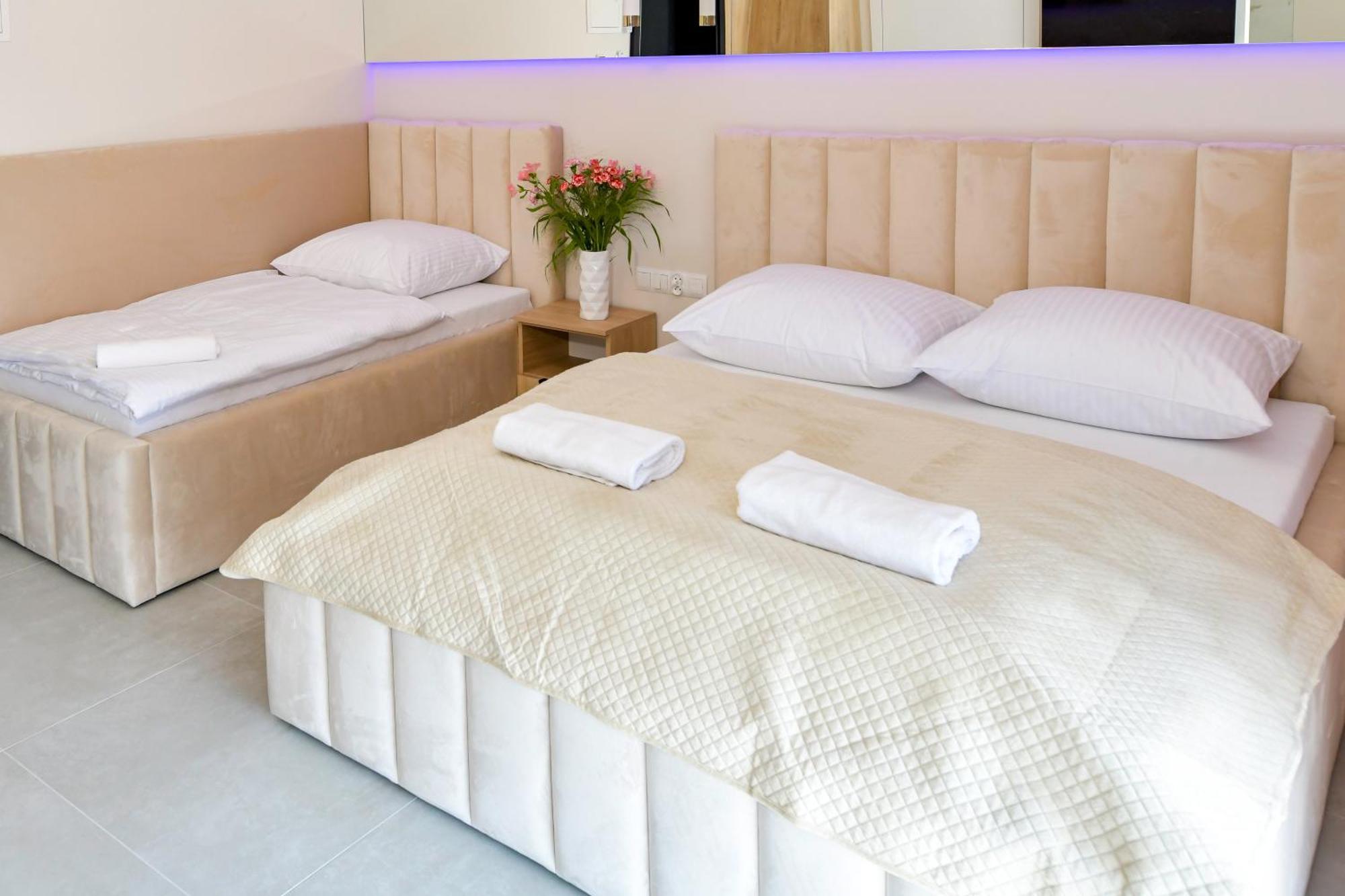 Sloneczne Wzgorze Zator Apartment Ngoại thất bức ảnh
