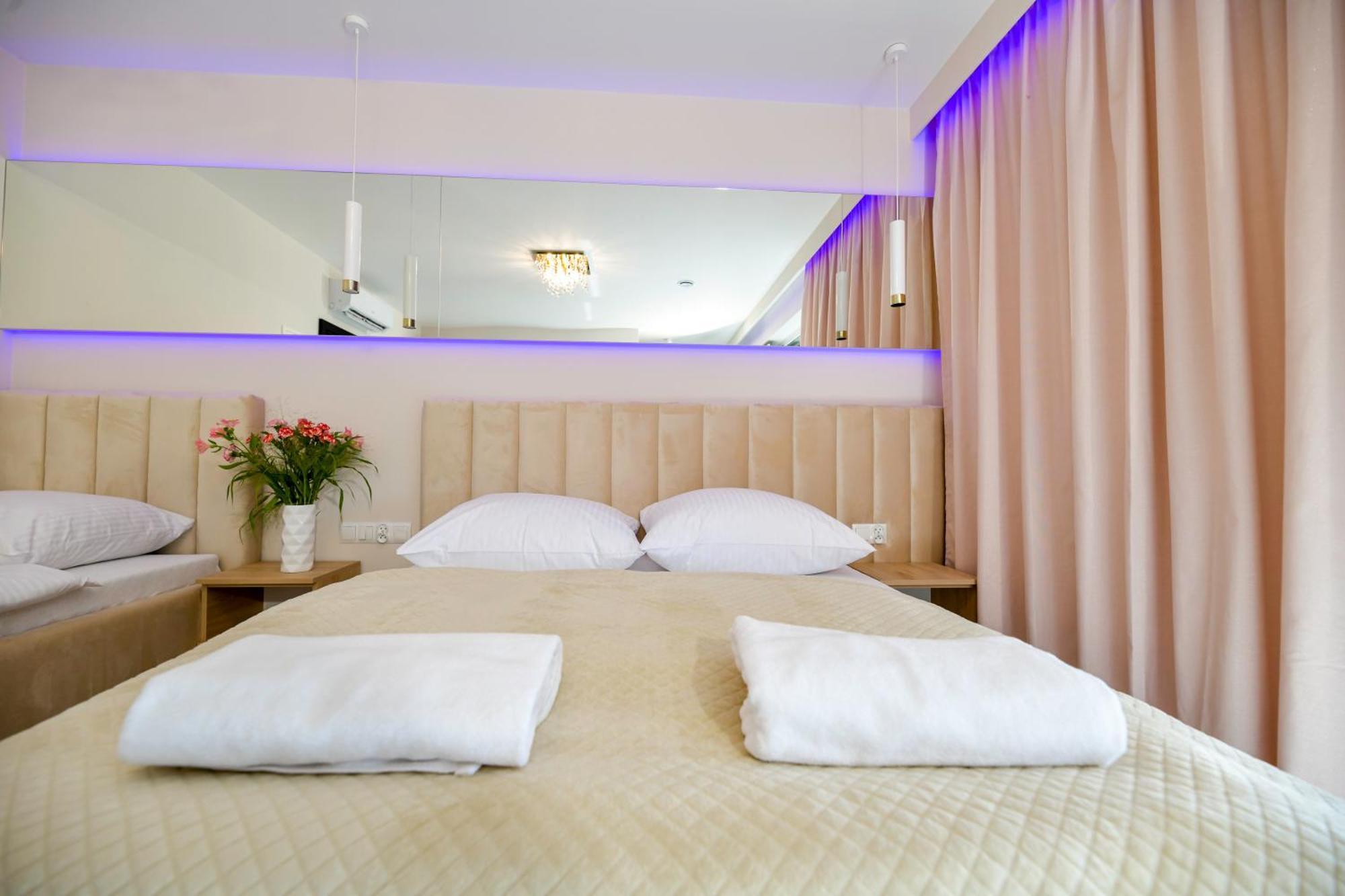 Sloneczne Wzgorze Zator Apartment Ngoại thất bức ảnh