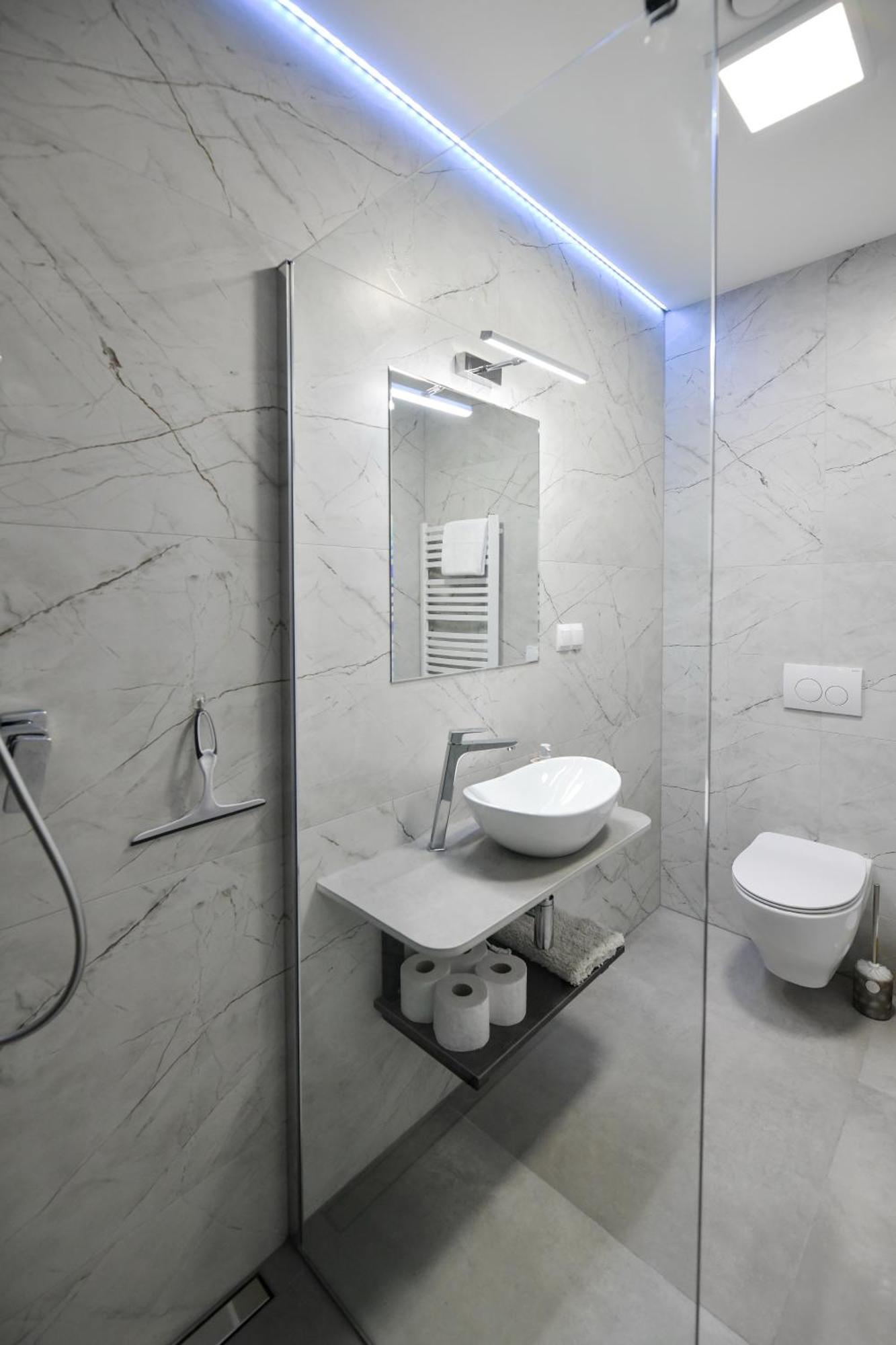 Sloneczne Wzgorze Zator Apartment Ngoại thất bức ảnh